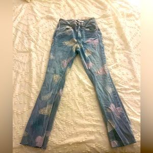 Butterfly High-Wasted, bell-bottom Jeans